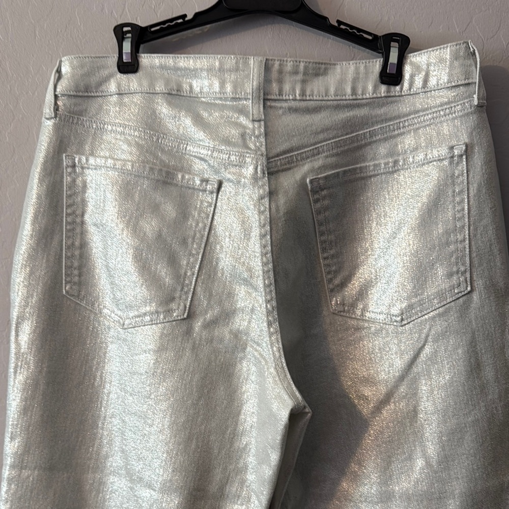 Old Navy Silver High Rise Jeans - Picture 4 of 6